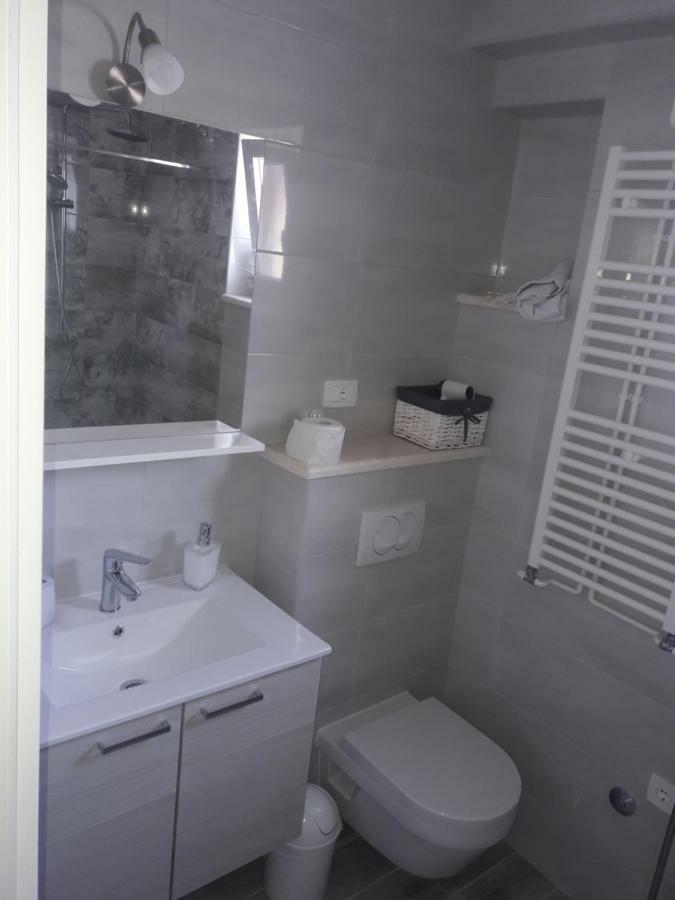 Apartment Tea 2 พรีมอชเตน ภายนอก รูปภาพ