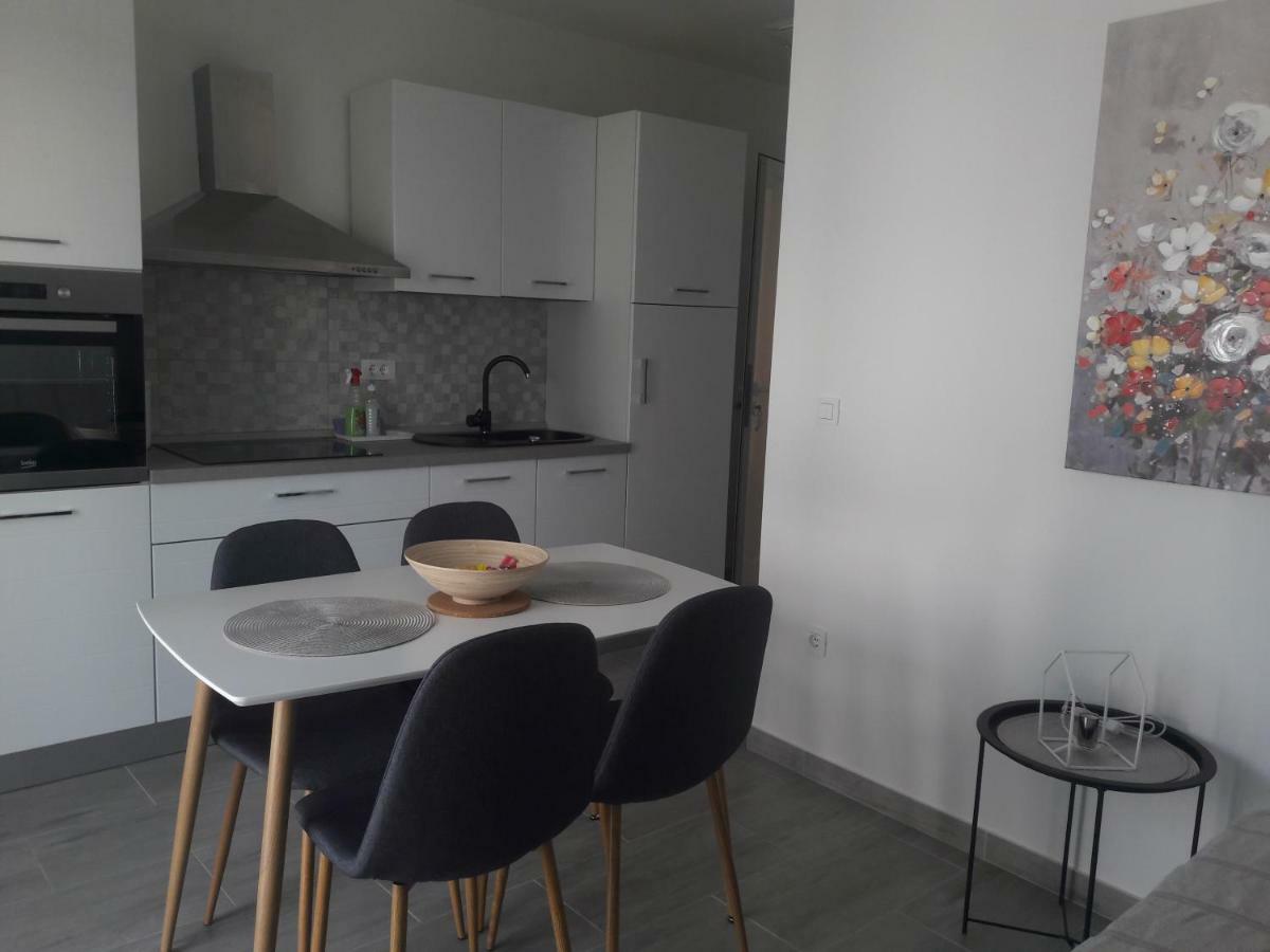 Apartment Tea 2 พรีมอชเตน ภายนอก รูปภาพ